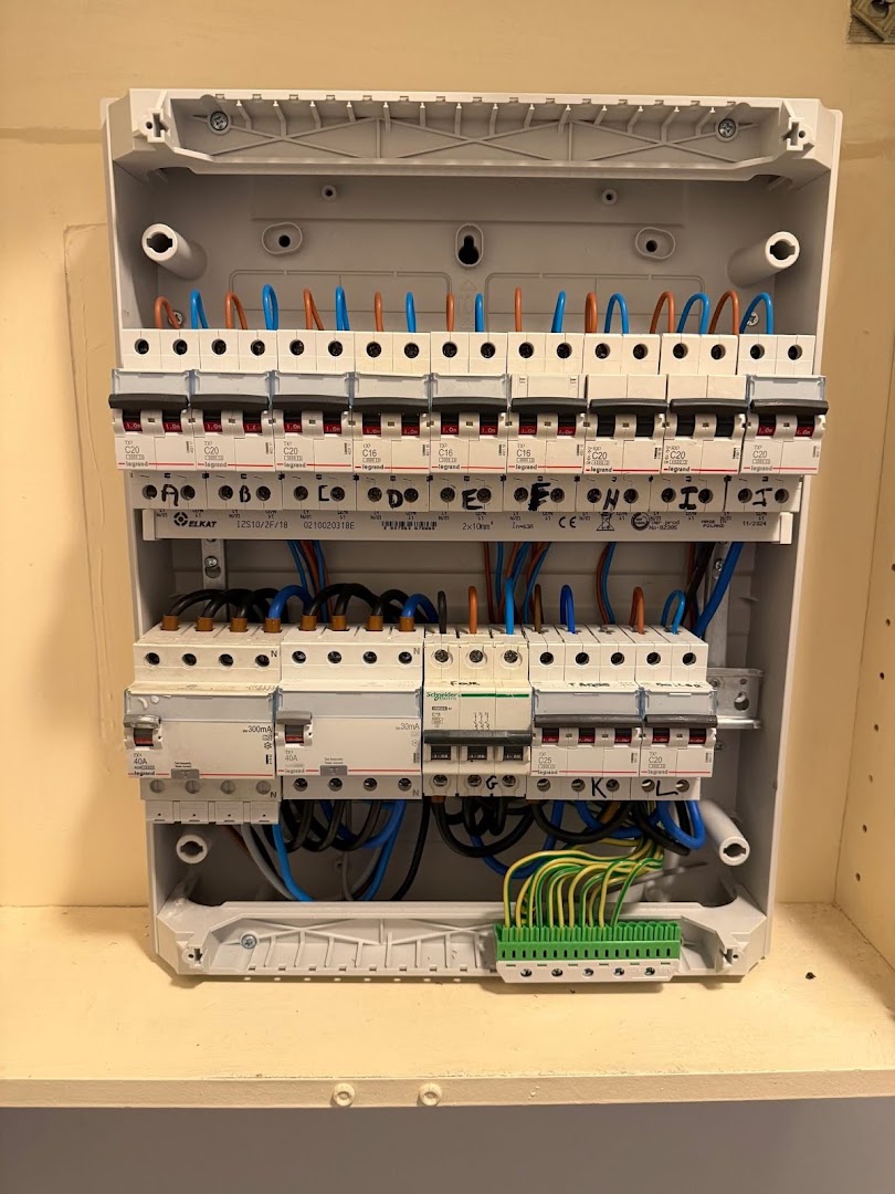 QS Electricité — Photos 5